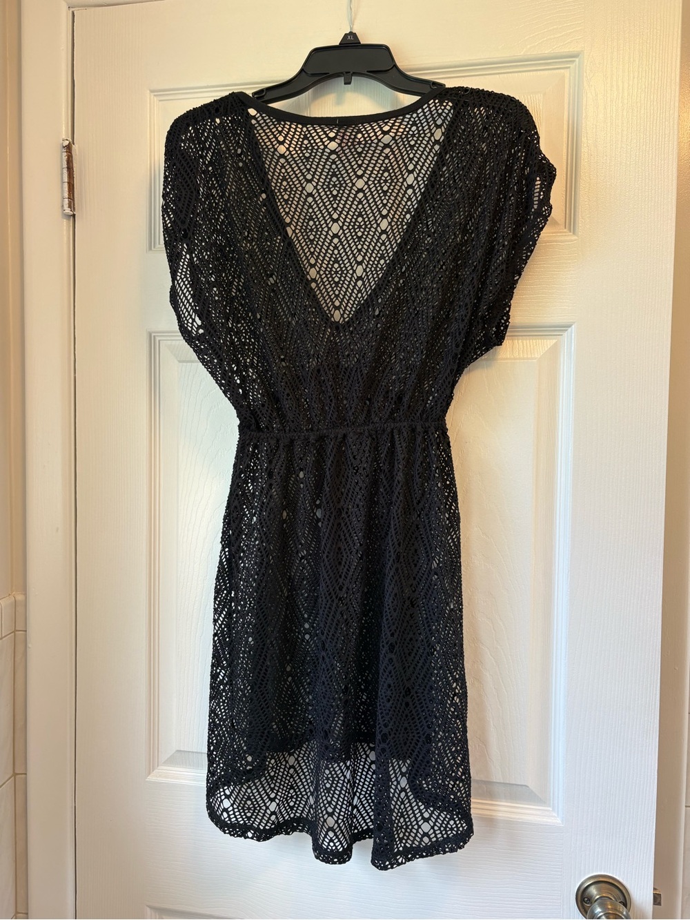 Arizona Jean Company Black Crochet V-Neck Swim Cover-Up size small